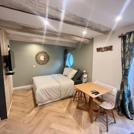 Cocon Cosy Au Coeur Du Vieux Port Lägenhet Marseille Exteriör bild
