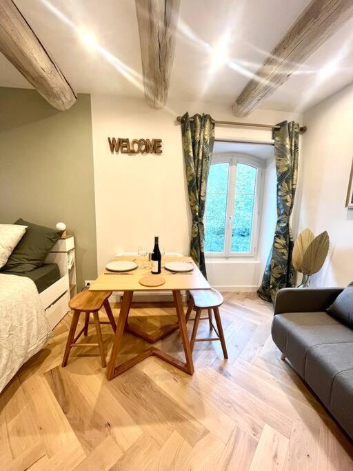 Cocon Cosy Au Coeur Du Vieux Port Lägenhet Marseille Exteriör bild