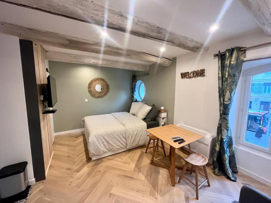Cocon Cosy Au Coeur Du Vieux Port Lägenhet Marseille Exteriör bild